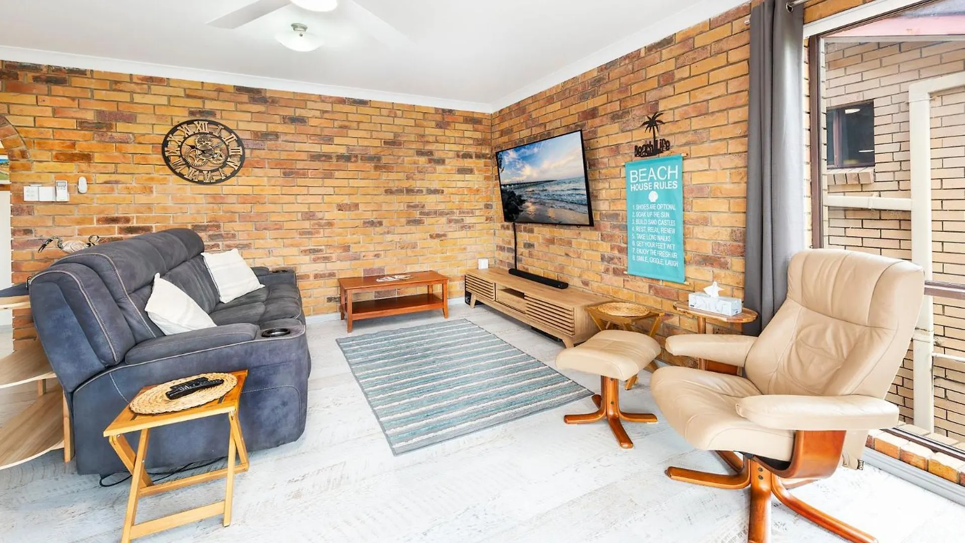 Apartment Two Bedroom Torquay Esplanade Escape